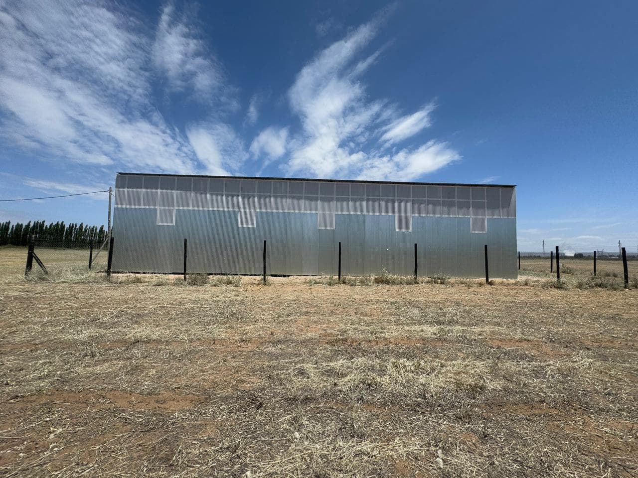 ALQUILER GALPON 300 M2 - FINCA LA DESEADA- PLOTTIER - 1