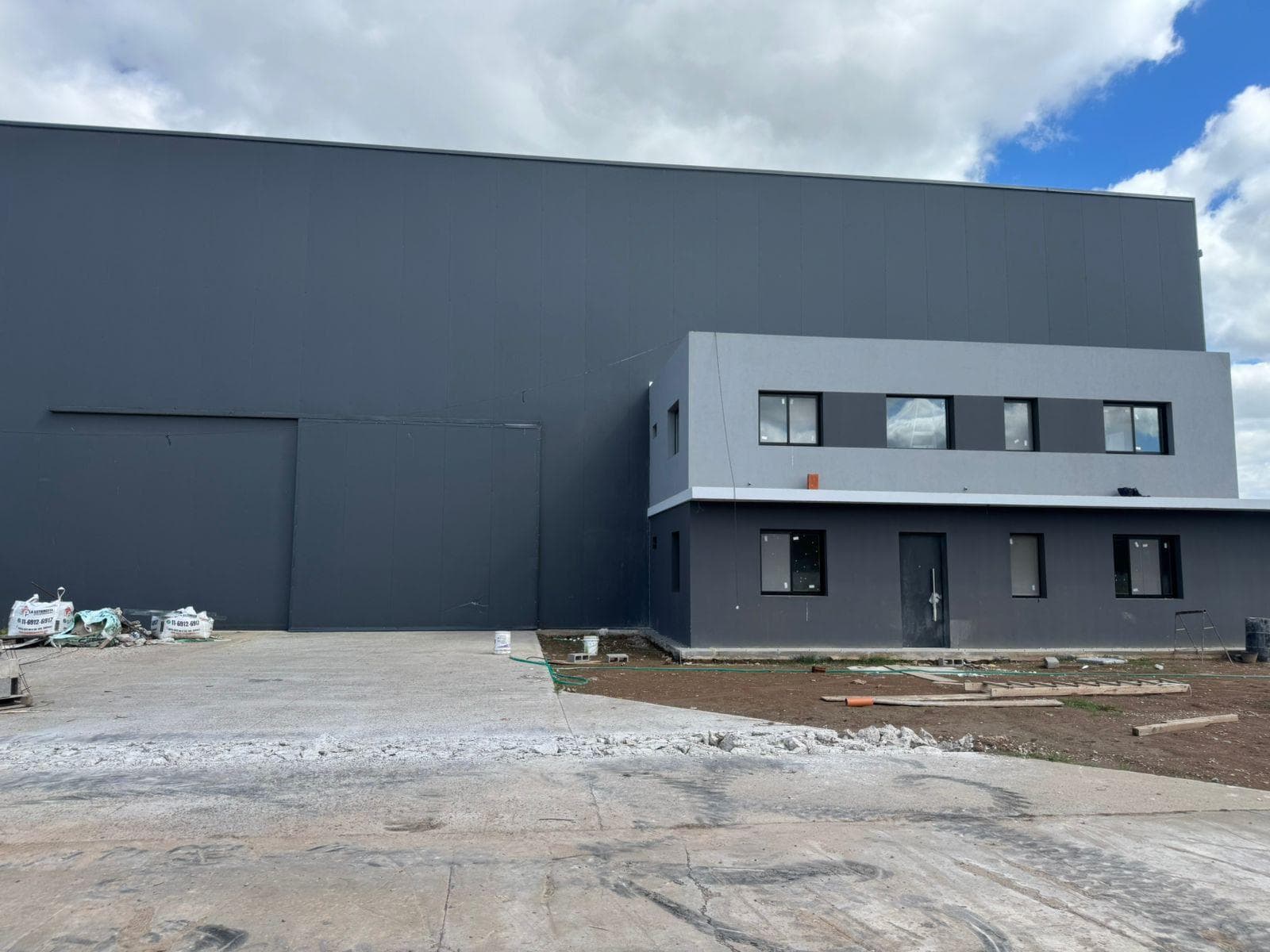 Alquiler de nave Industrial en General Rodriguez de 1000 m2 - 1