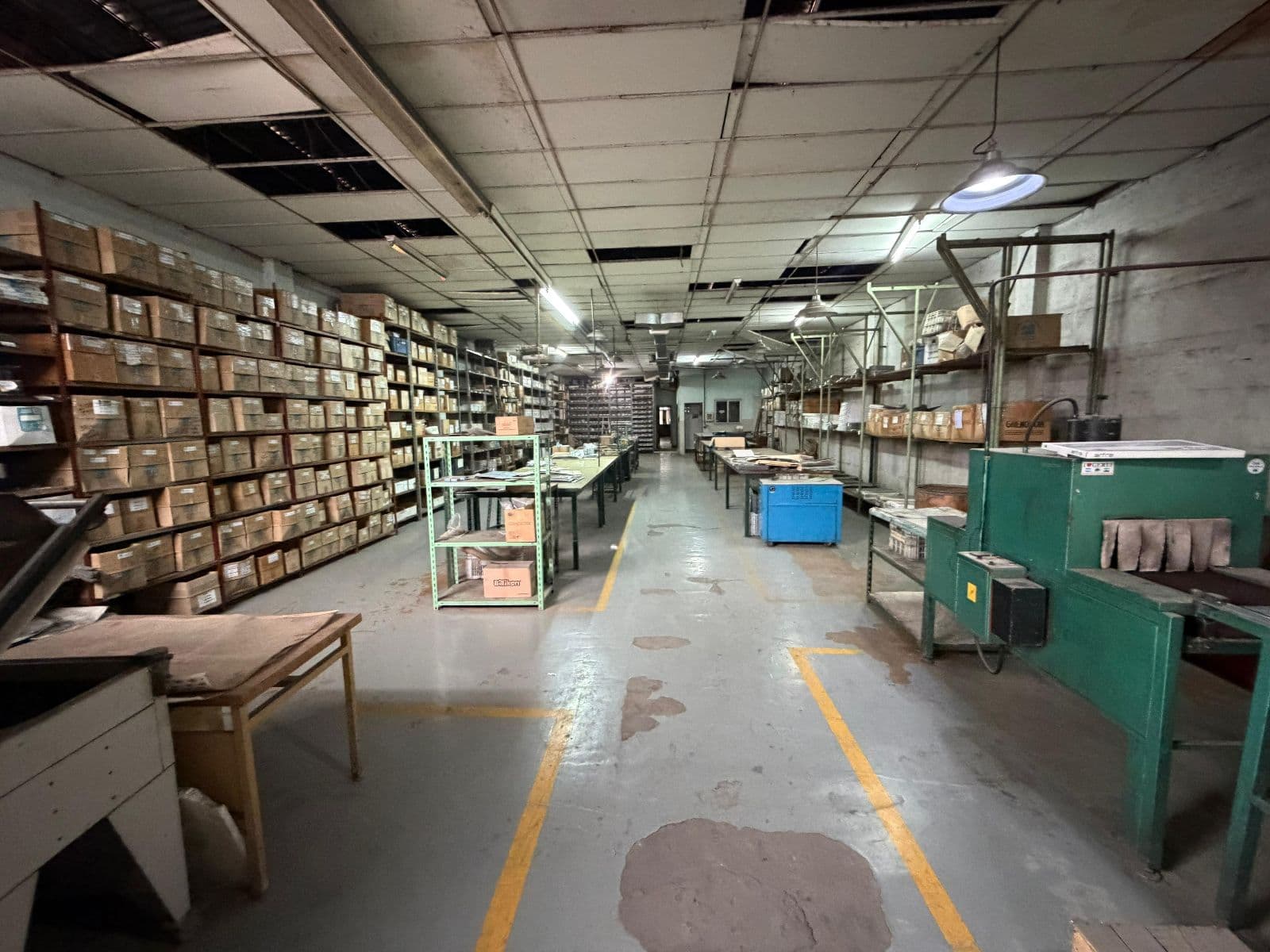 Depósito - Galpón de 1150 m2 en Gerli - Avellaneda - ALQUILER - 1