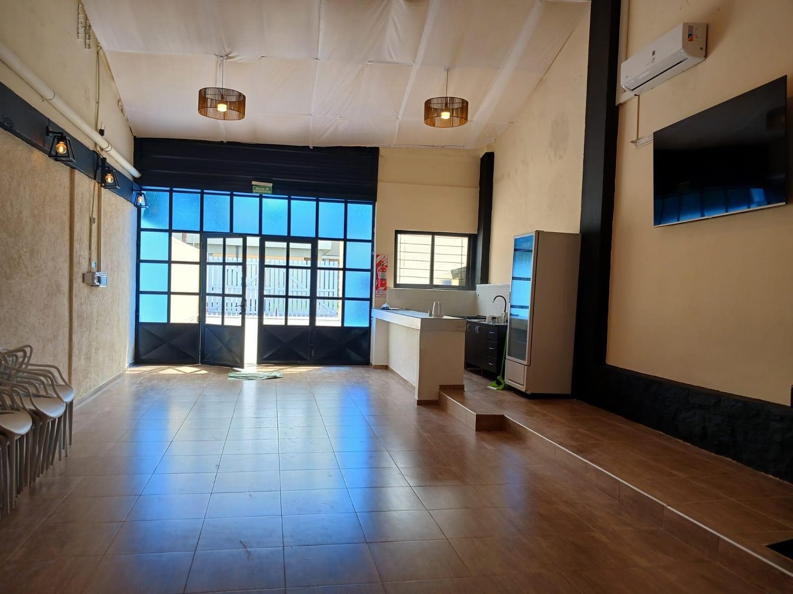 Local en Villa Giardino - 1