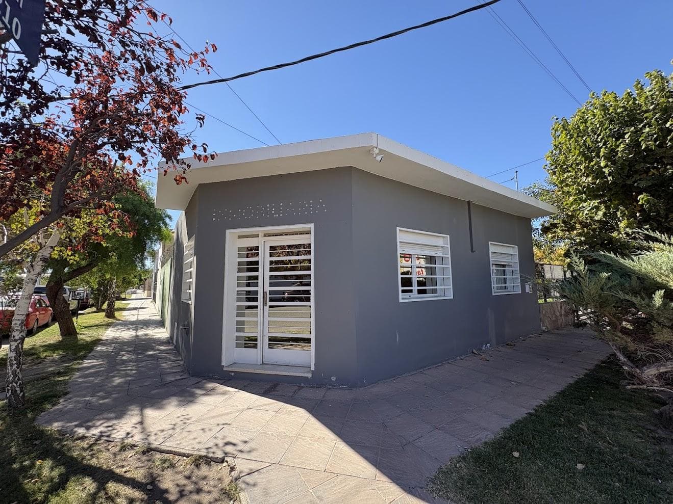 Alquiler oficina en esquina - B° el progreso - Neuquén Capital - 1