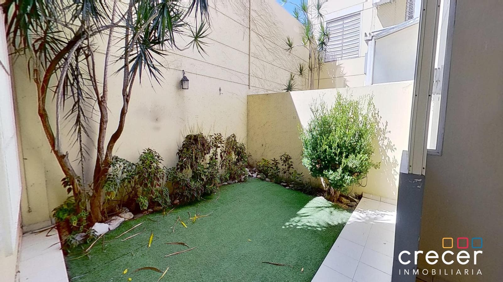 Departamento tipo PH 2 ambientes en PB con jardín 63m2 totales Bajas expensas Saavedra - 1