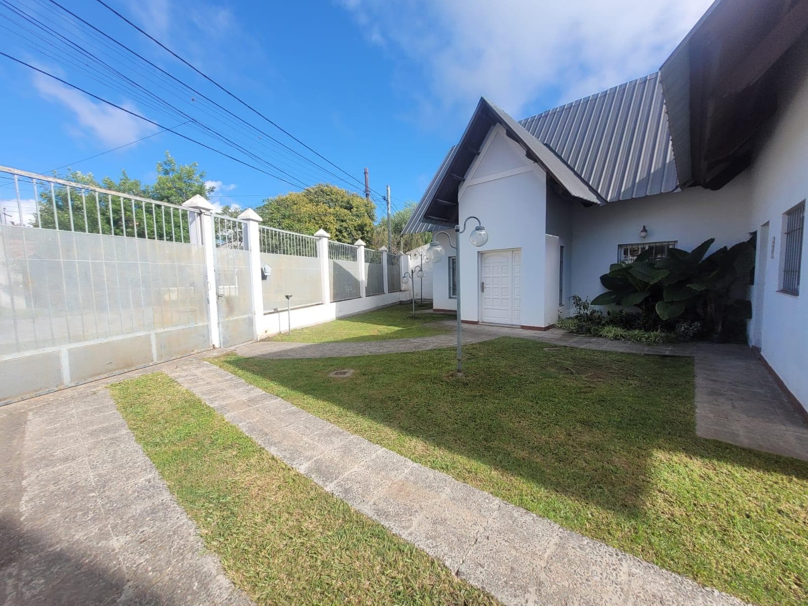 Casa en Venta Grand Bourg Salta - 1