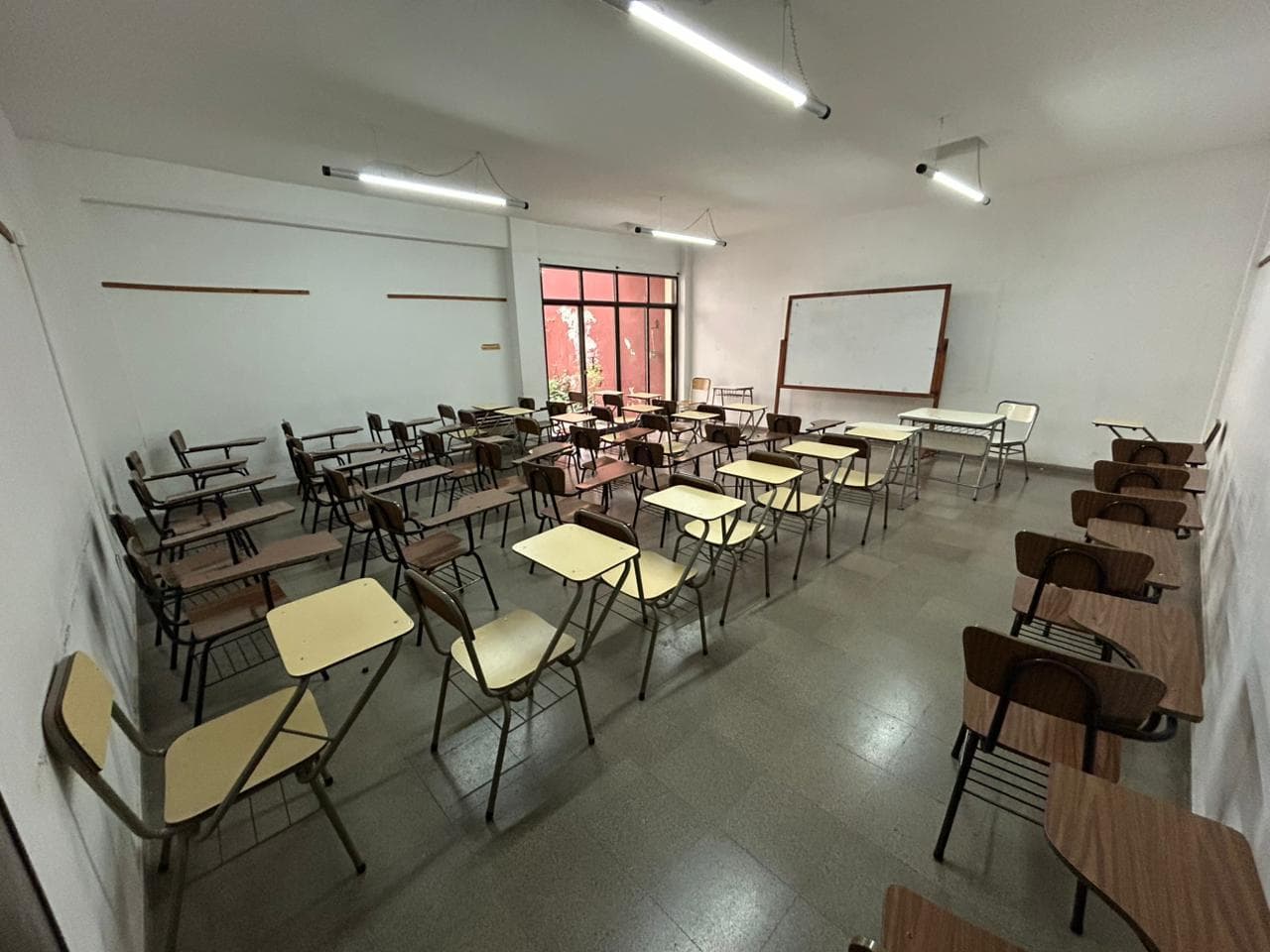 Importante inmueble en alquiler en Nueva Córdoba | Apta múltiples usos - 1