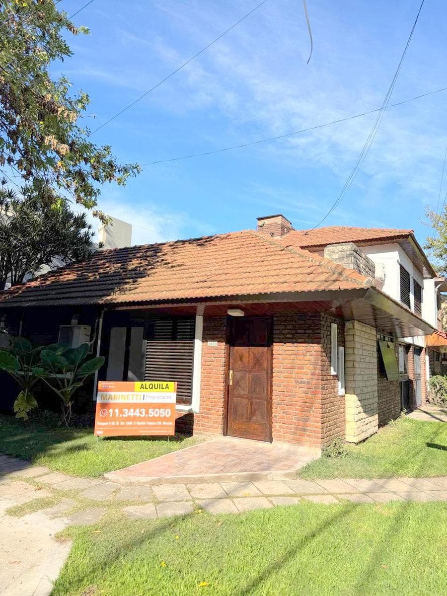 Casa refaccionada 3 amb 2 baños patio cochera terraza - 1