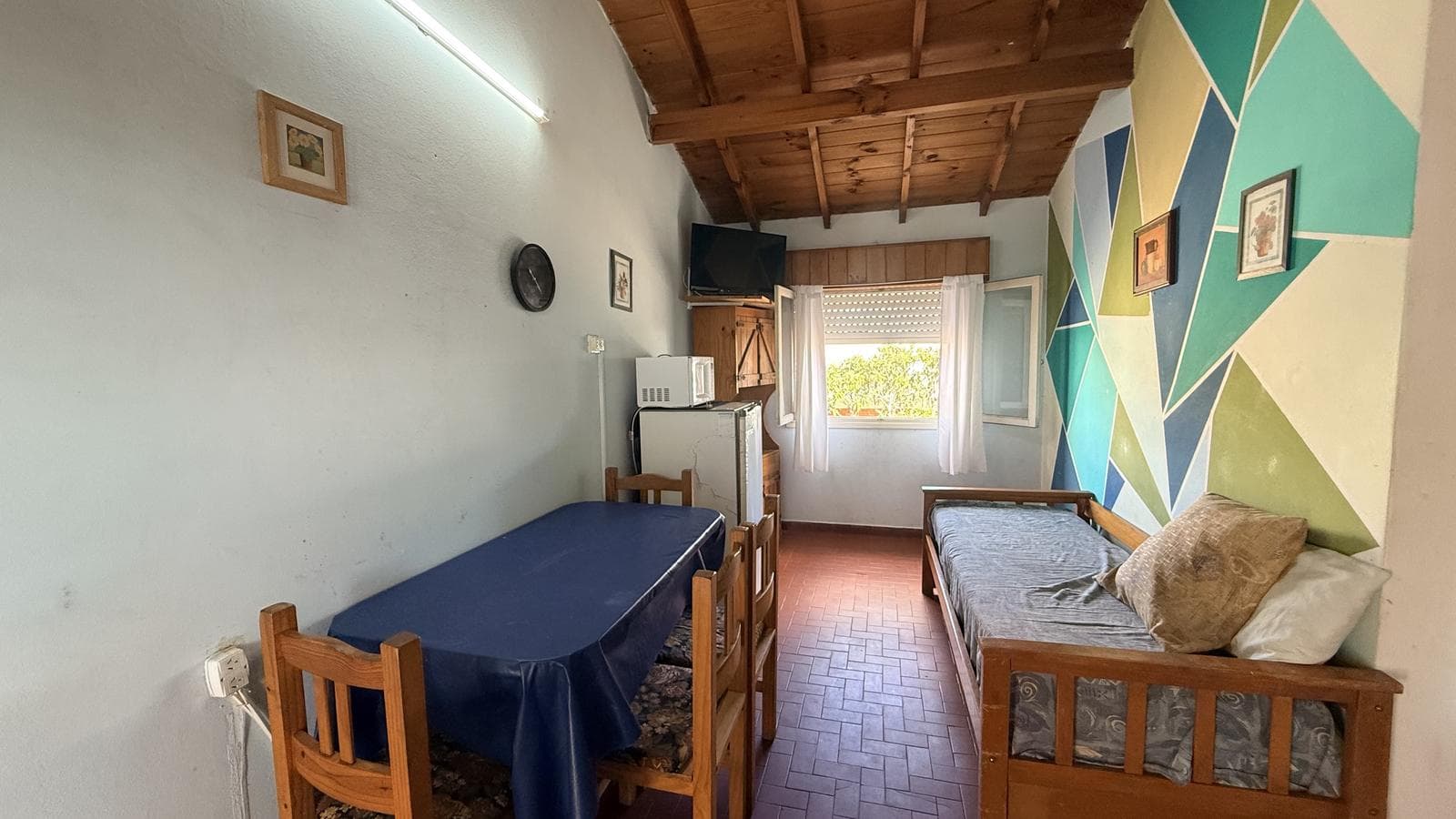 Depto. 2 ambientes con Cochera - 1