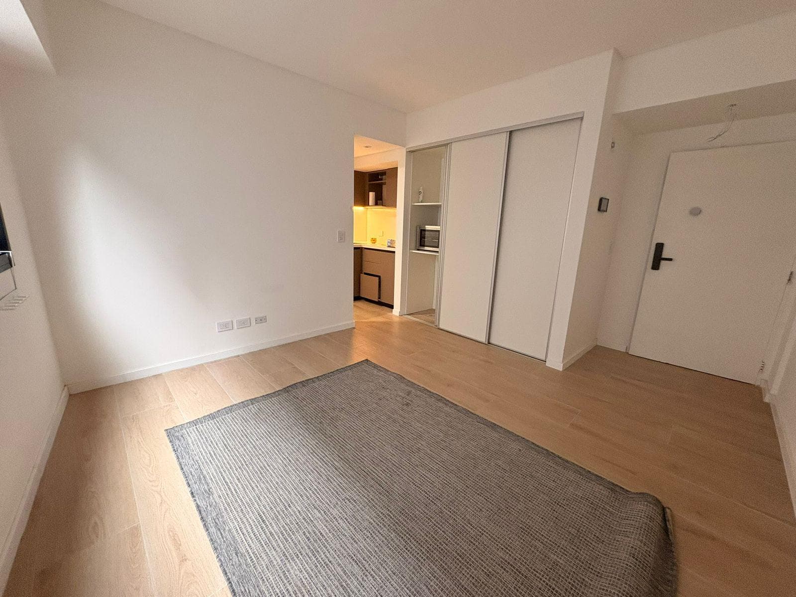 Oficina o depto apto profesional en alquiler, Recoleta - 1