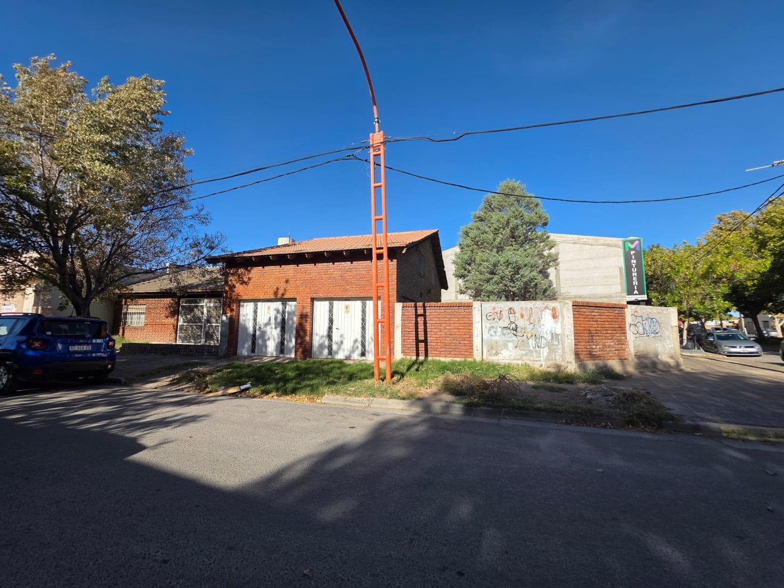 Casa Alem y Alvarez Thomas apta desarrollo - 1