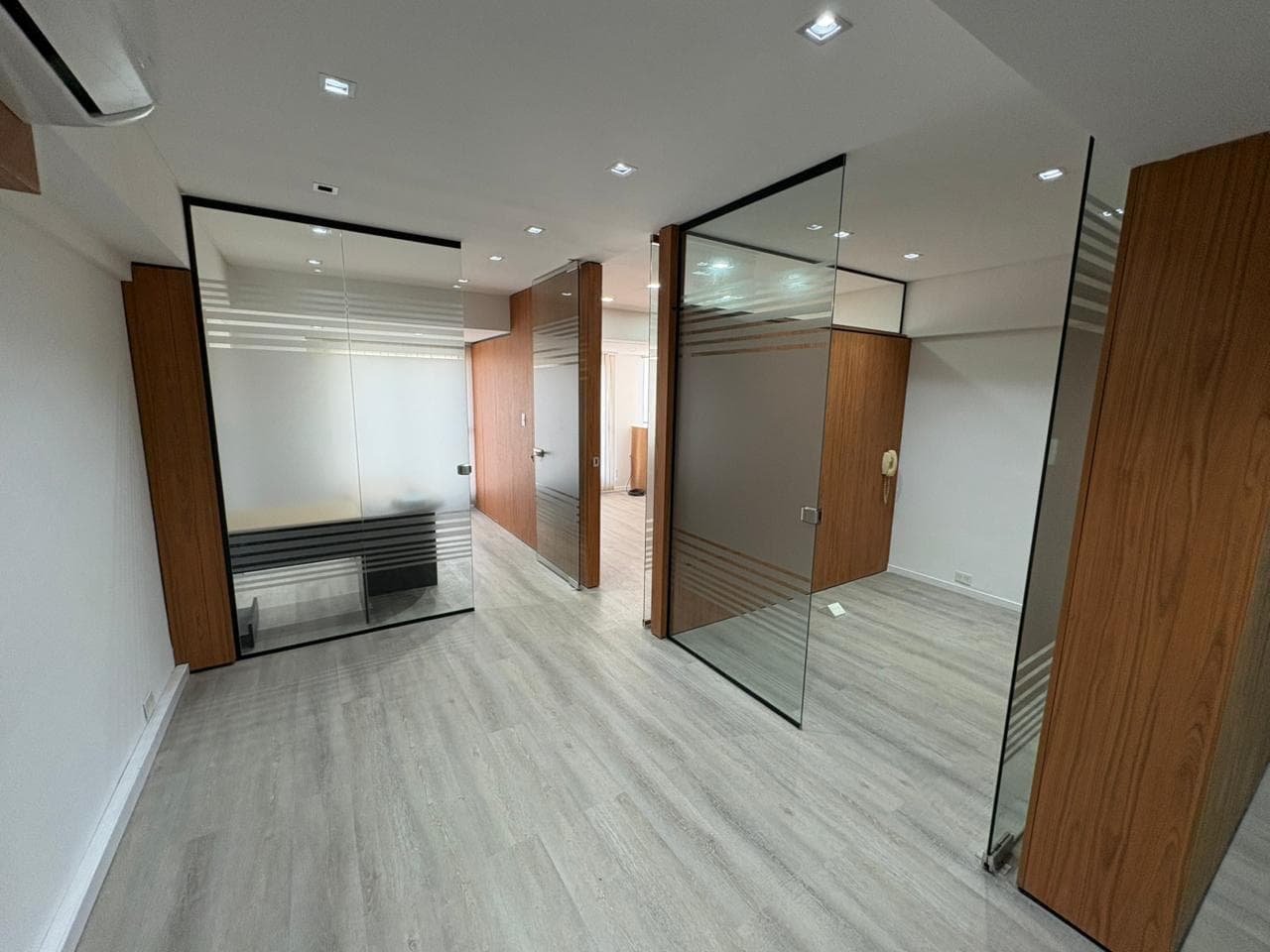 ALQUIER - OFICINA EN AVELLANEDA CENTRO - 1