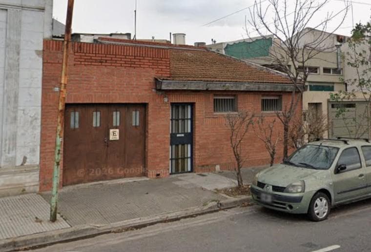 Casa sobre General Paz (apto todo destino) - 1