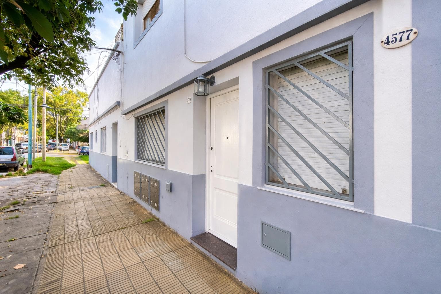 PH al frente con patio y parrilla - Vergara 4500 - 1