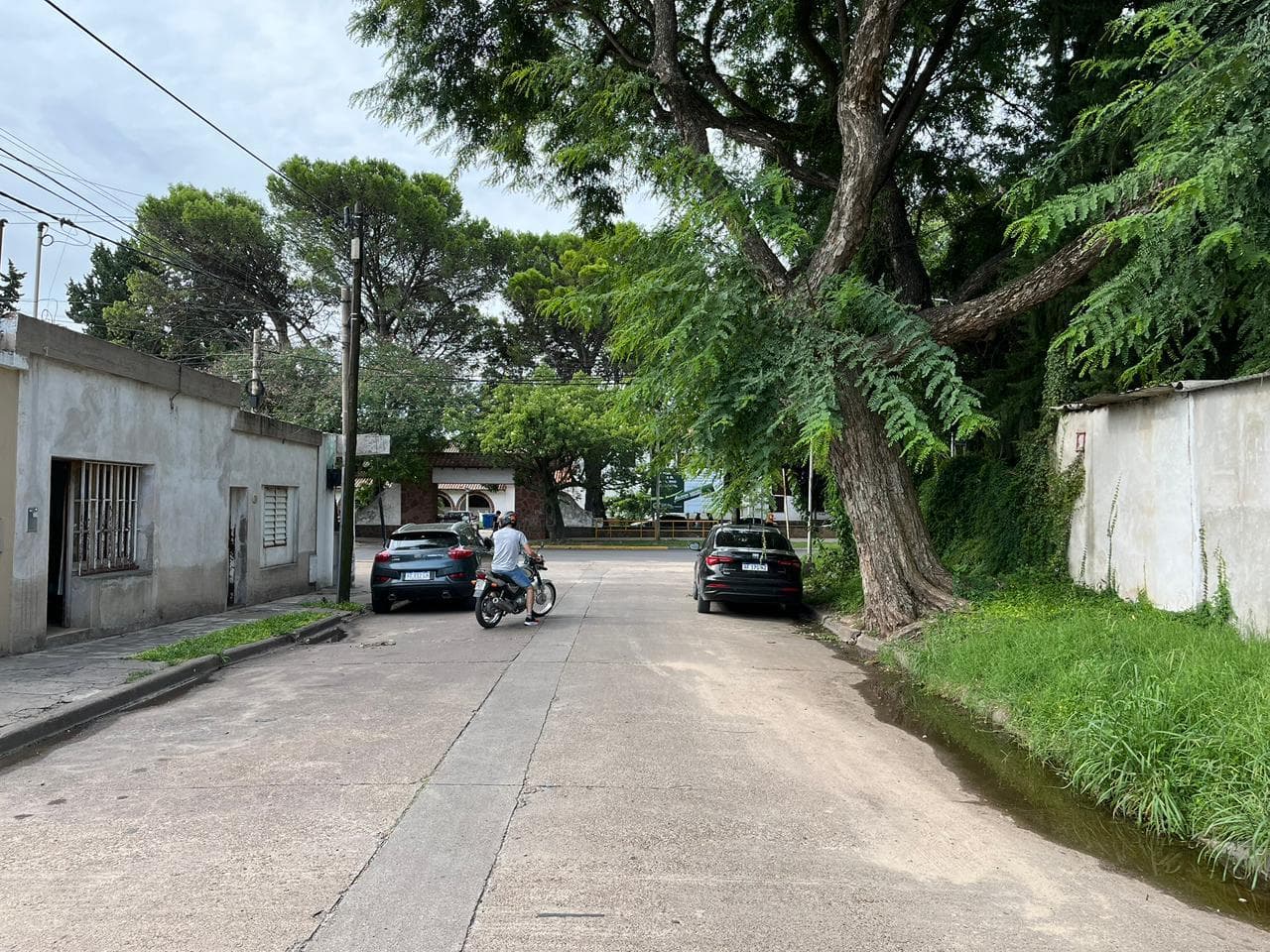 8 cocheras techadas en venta – Ideal inversión | Zona Escuela Hogar, calle Jose Ramos al 1600 - 1