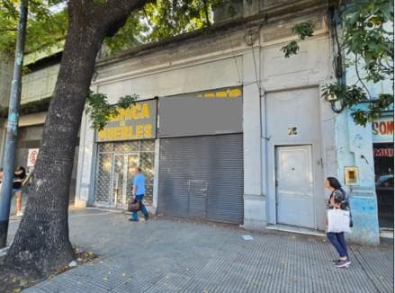 Alquiler de Edificio Comercial en Av Rivadavia 7800 Floresta - 1