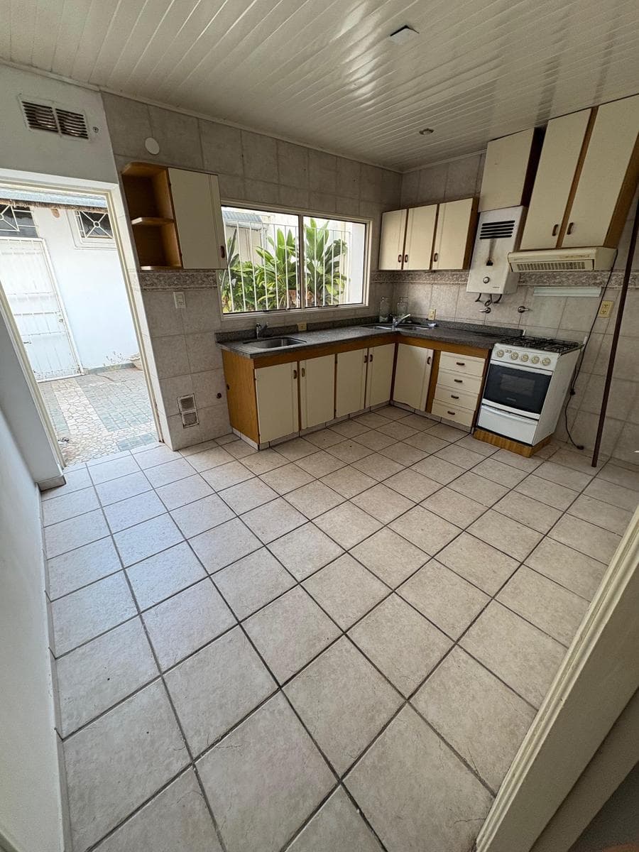 CASA EN ALQUILER - 1