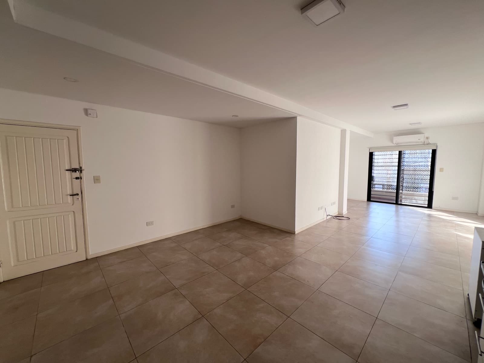Departamento monoambiente en alquiler - apto uso profesional. - Quilmes - 1
