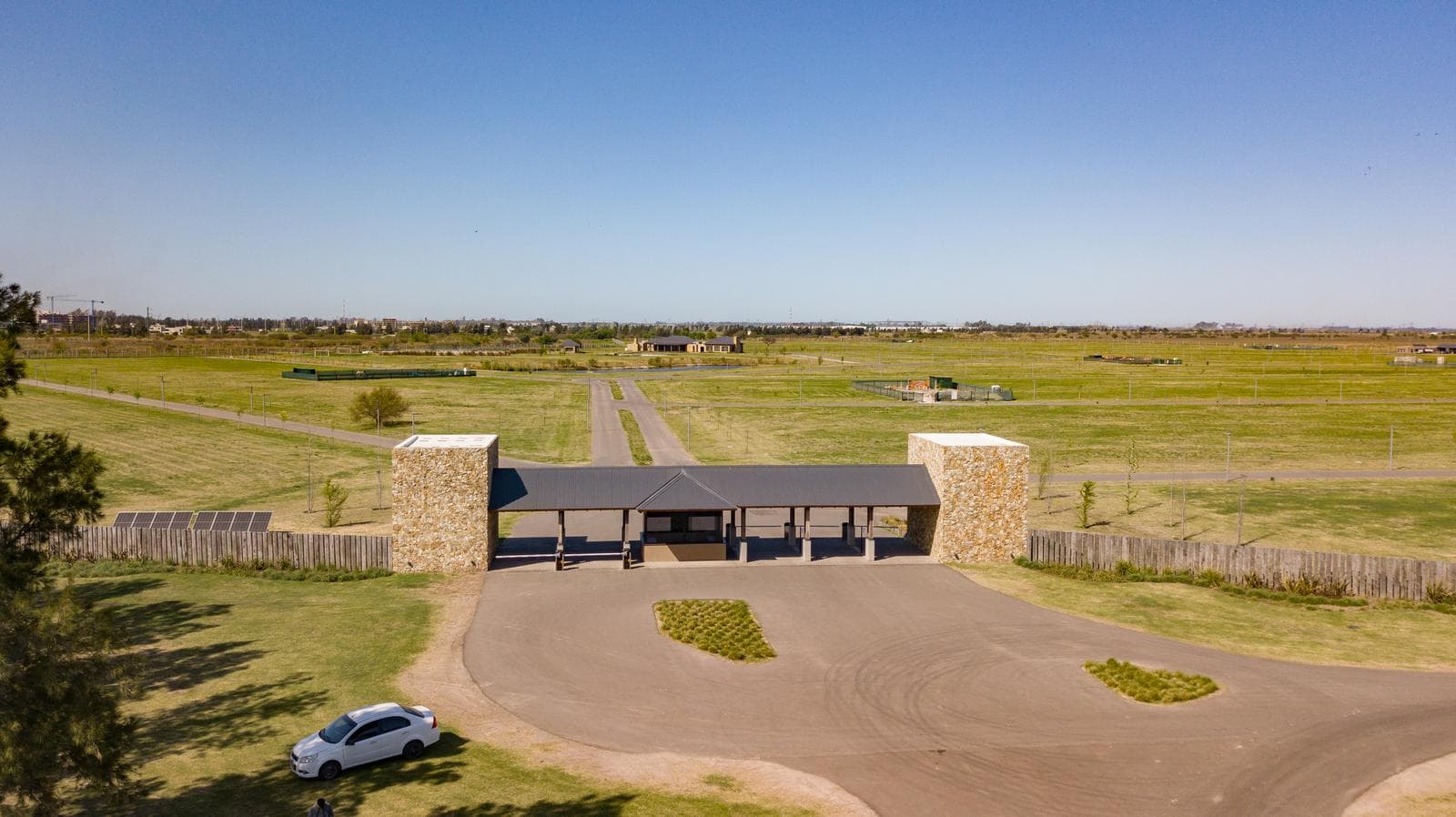 Terreno en Funes - 1