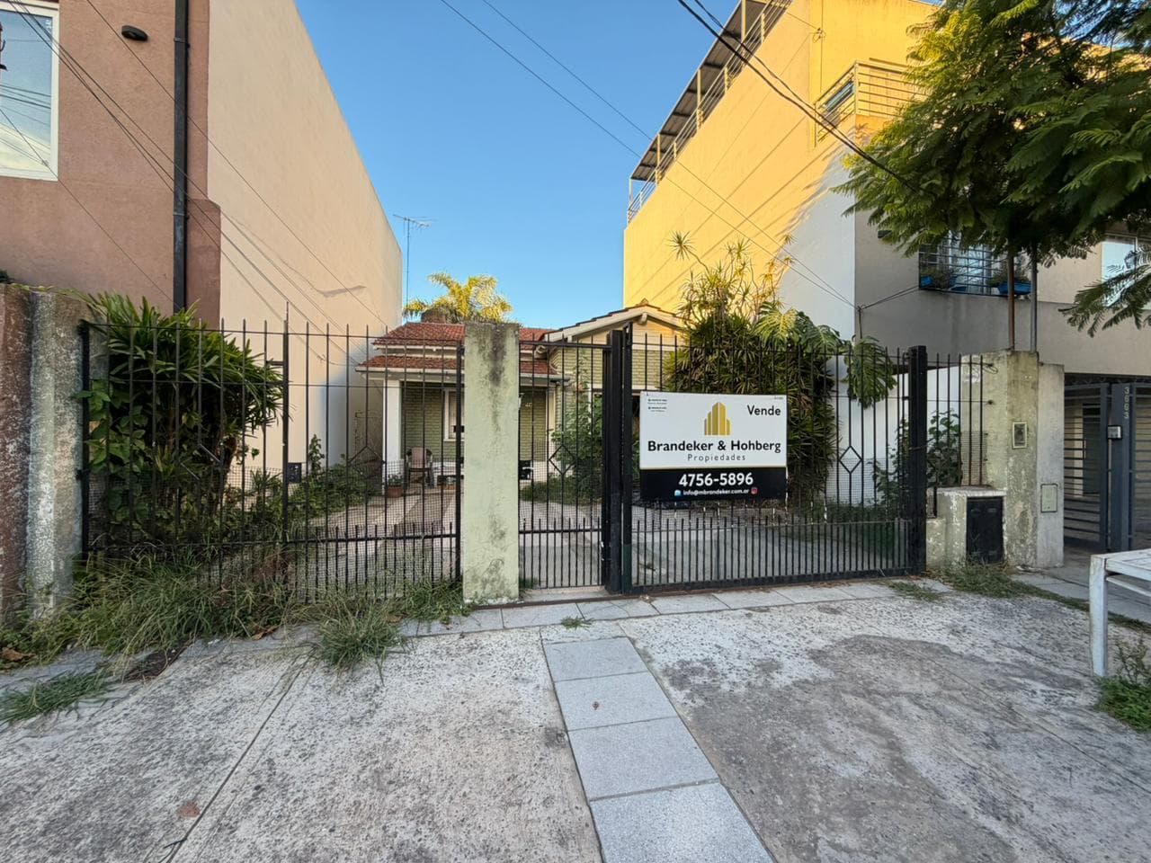 Casa en lote propio | 6 Ambientes | Ideal para actualizar/refaccionar. - 1