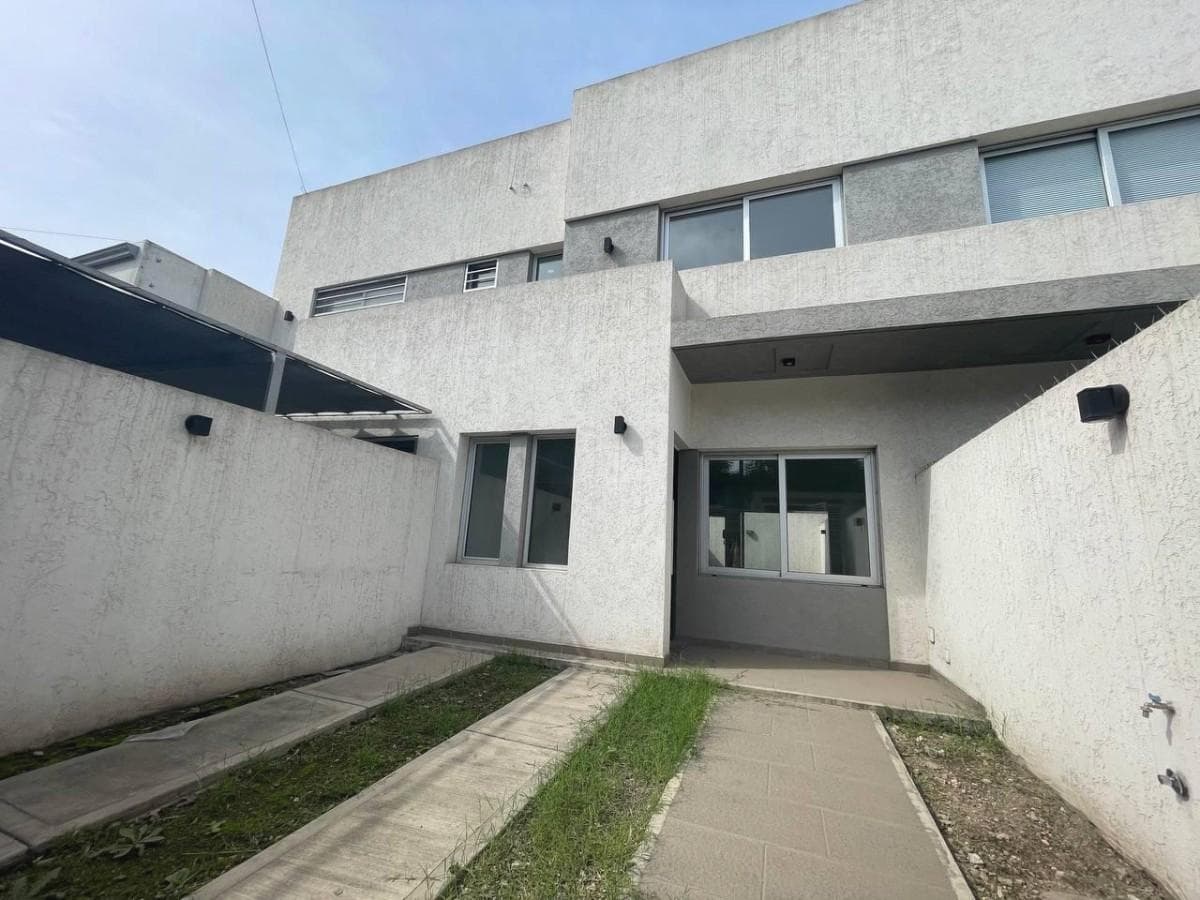 Venta duplex 3 dormitorios a estrenar, proximo a la estacion Moron Norte - 1