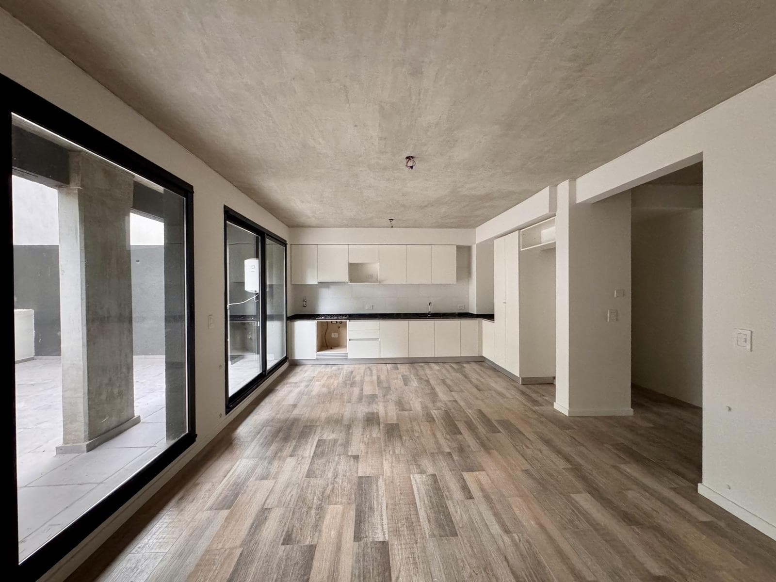 DEPARTAMENTO DE UN DORMITORIO PLANTA BAJA EN ALQUILER ALBERDI RIO - 1