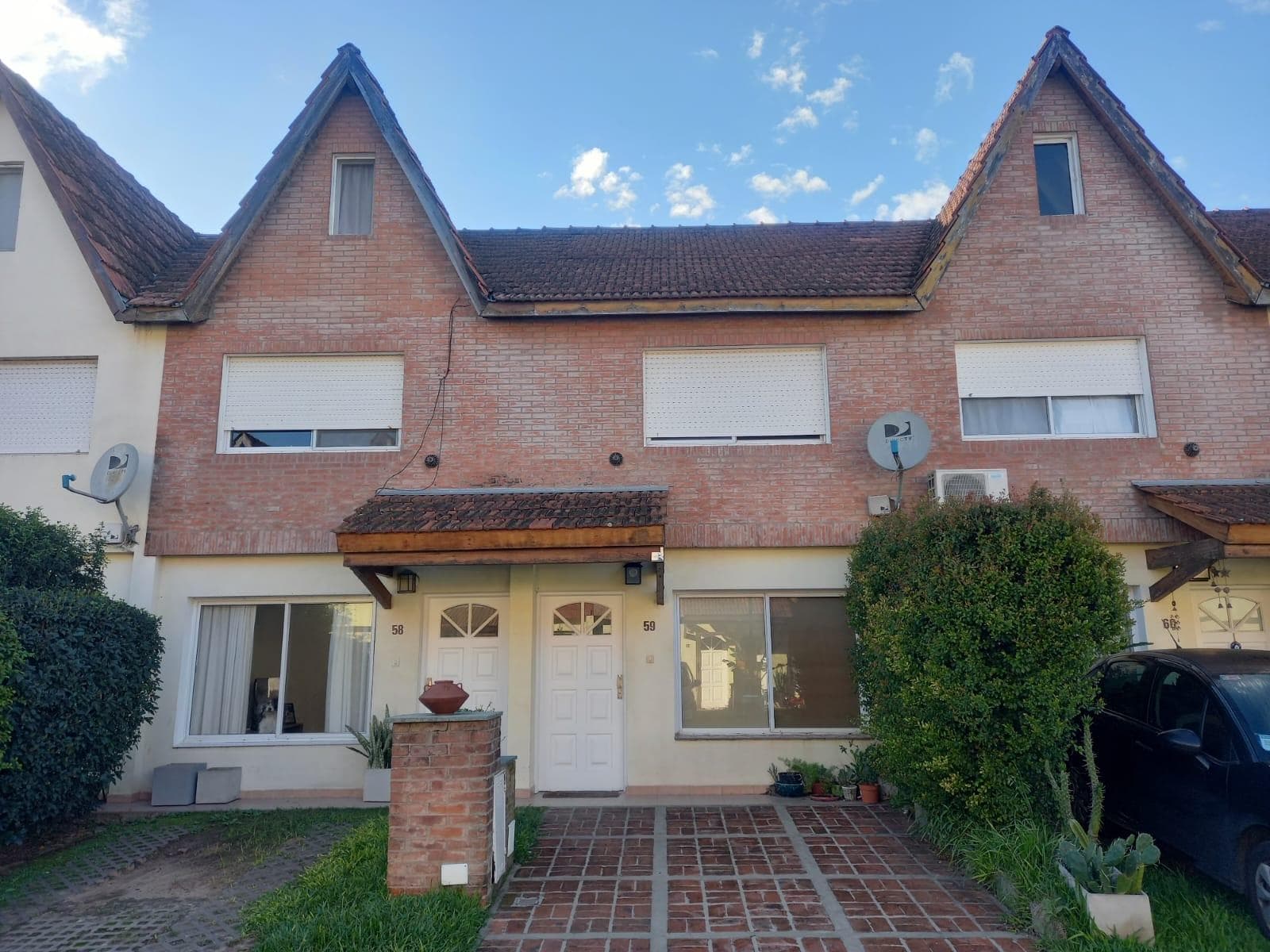 Triplex para alquiler 4 ambientes en Tigre - 1