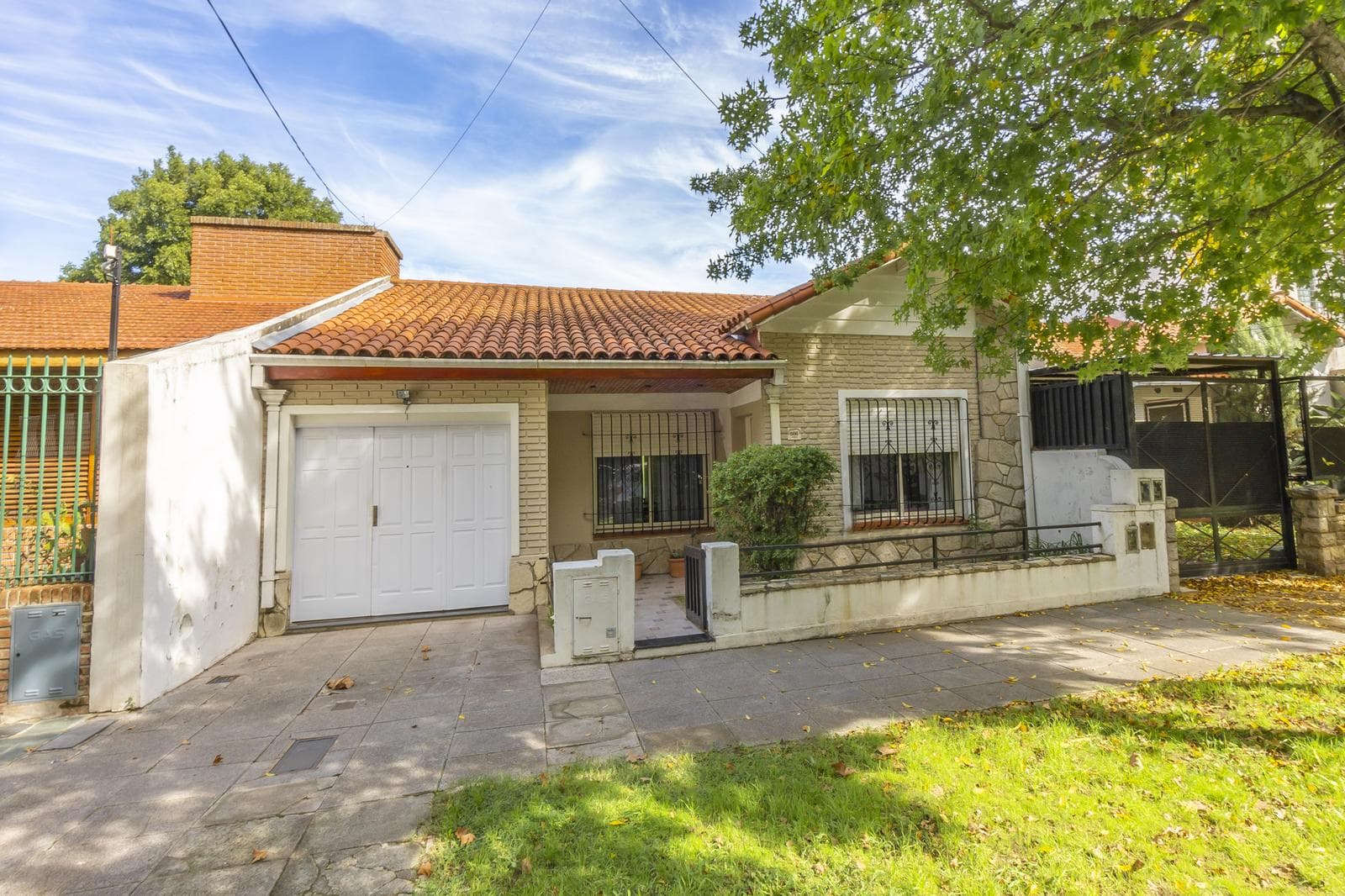 Casa en Venta en Lomas De Zamora - 1