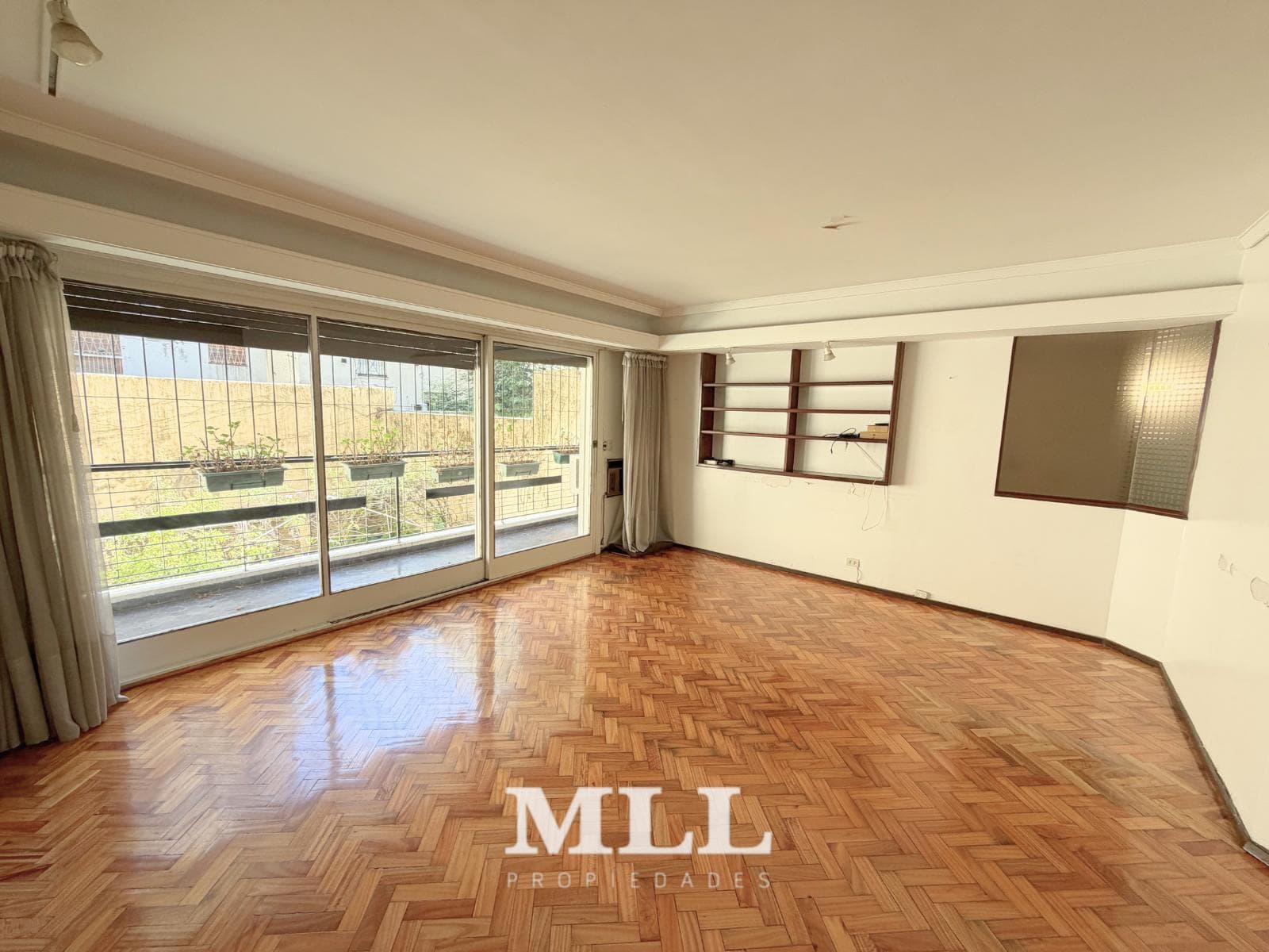 Departamento 4 amb a metros de Av Santa Fe - 1