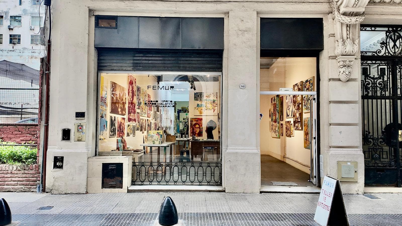 ALQUILER LOCAL COMERCIAL EN MONSERRAT CON PLANTA PRINCIPAL, ENTREPISO Y SÓTANO - 1