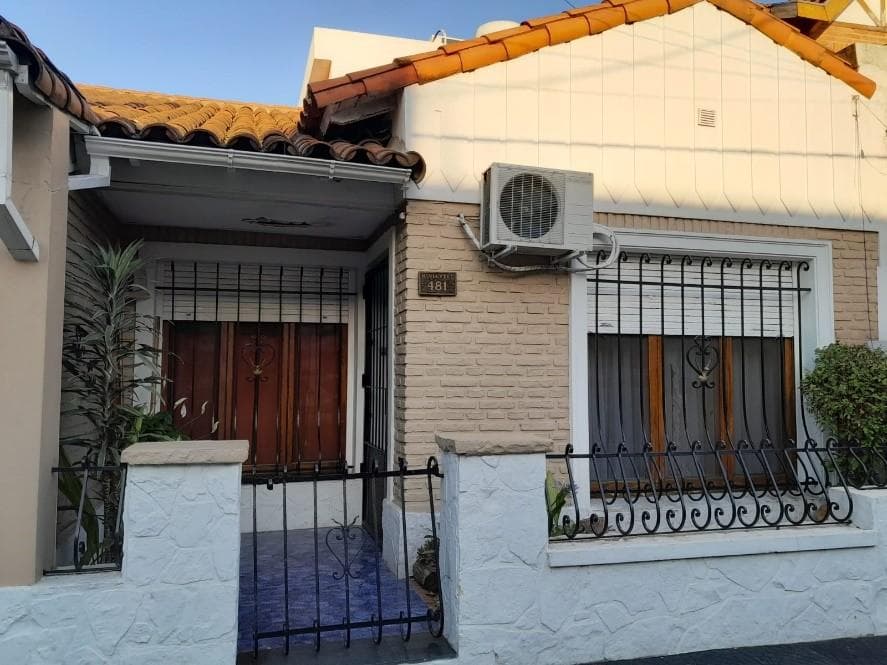 alquiler PH 3 ambientes al frente - 1