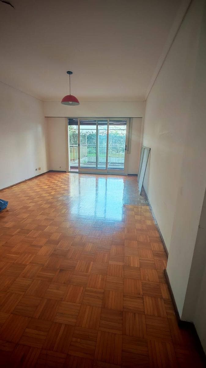 Departamento en Flores - 1