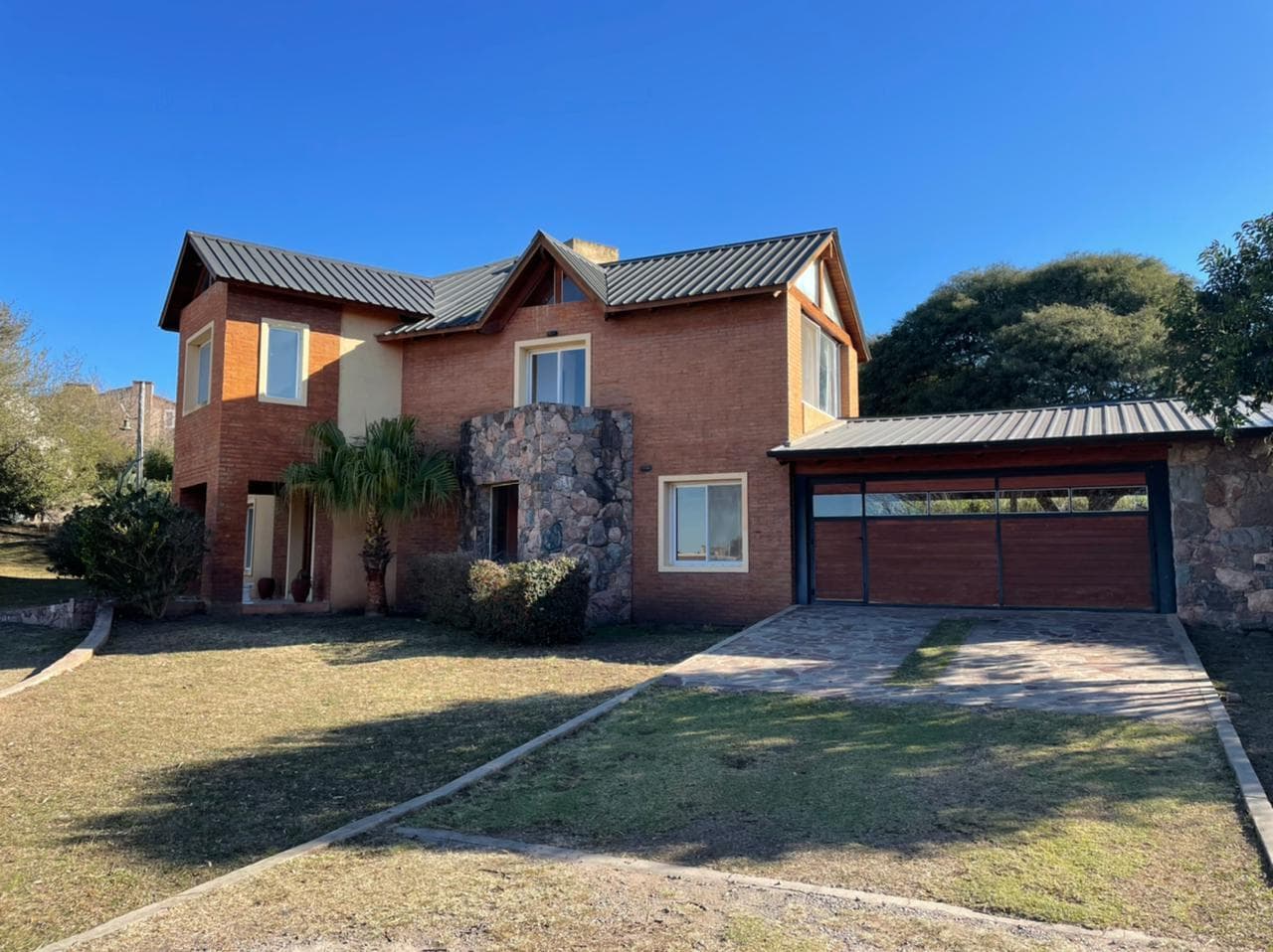 Casa Alquiler Cuatro Hojas - 1