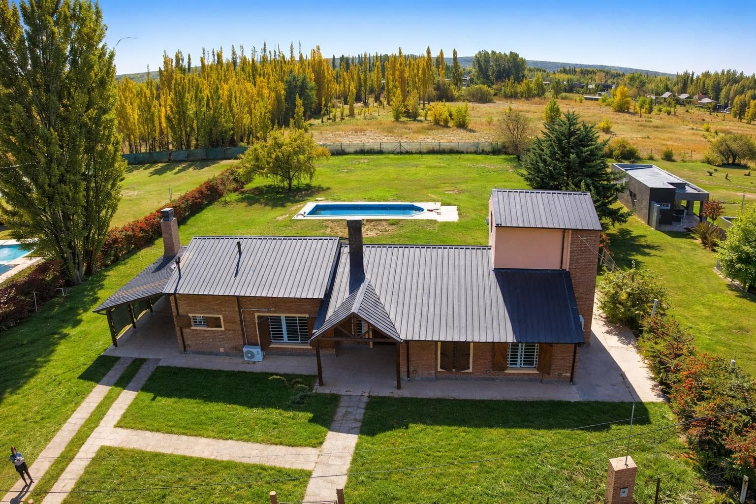 EN VENTA CASA EN BARRIO KNUDSEN - 1