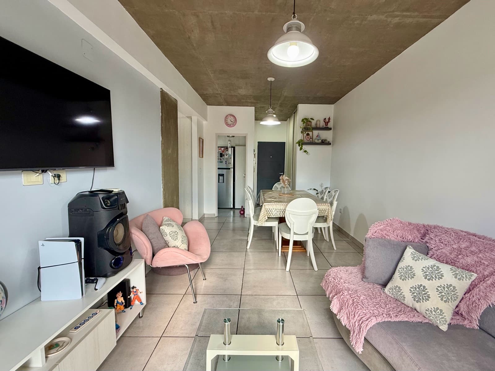 Departamento 2 ambientes con cochera en Villa Luzuriaga - 1