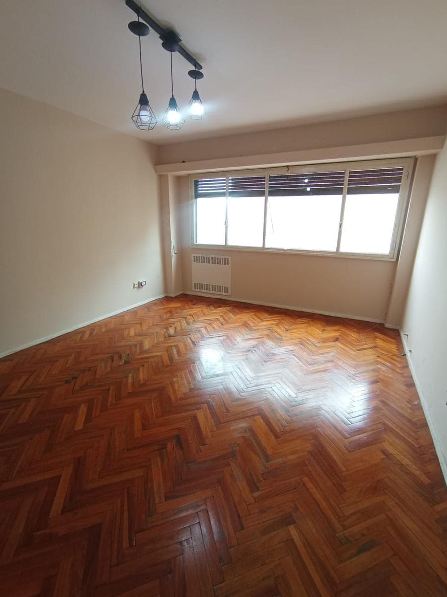 Departamento en Alquiler en Boedo ( Av. San Juan 3400 ) de 2 AMB - 1