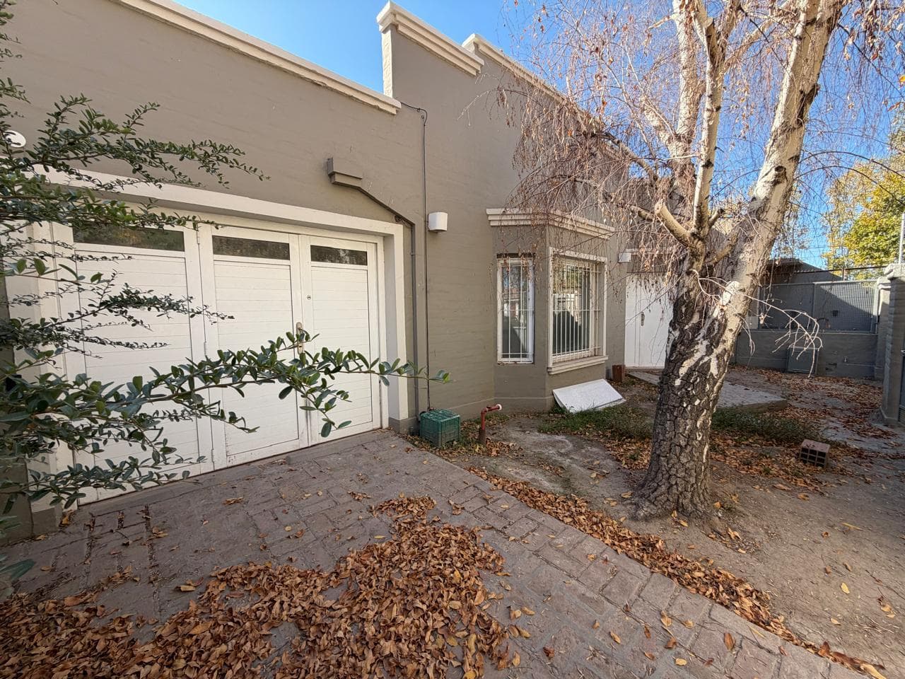 CASA BARRIO LOS TILOS CIPOLLETTI - 1