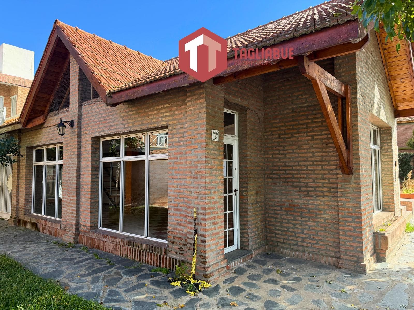 Local Comercial en Venta | Calle Pringles Merlo | 73m² - 1