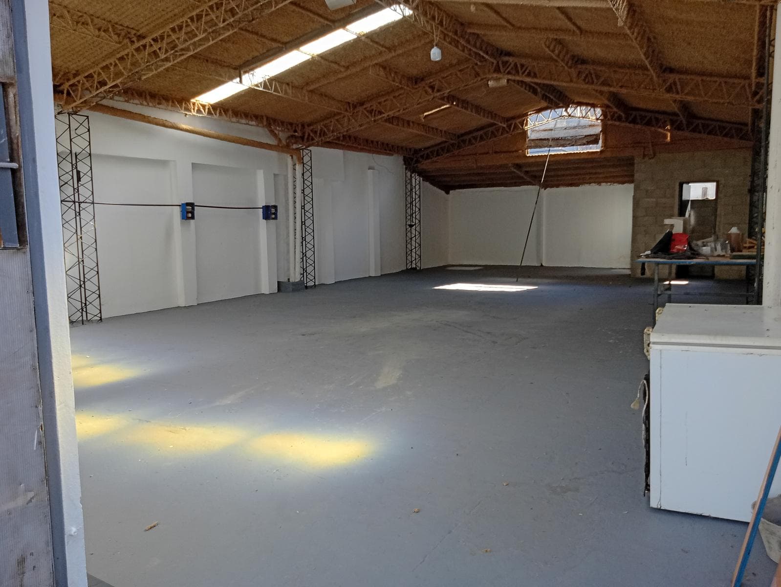 Galpon + Vivienda en Beccar - 1