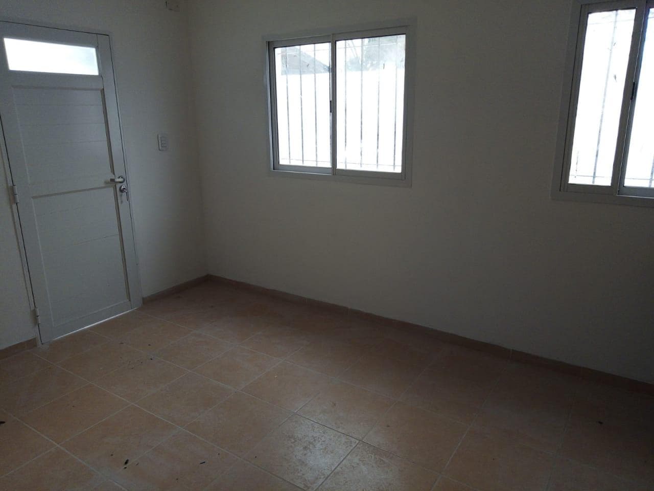 Departamento en San Nicolas De Los Arroyos - 1