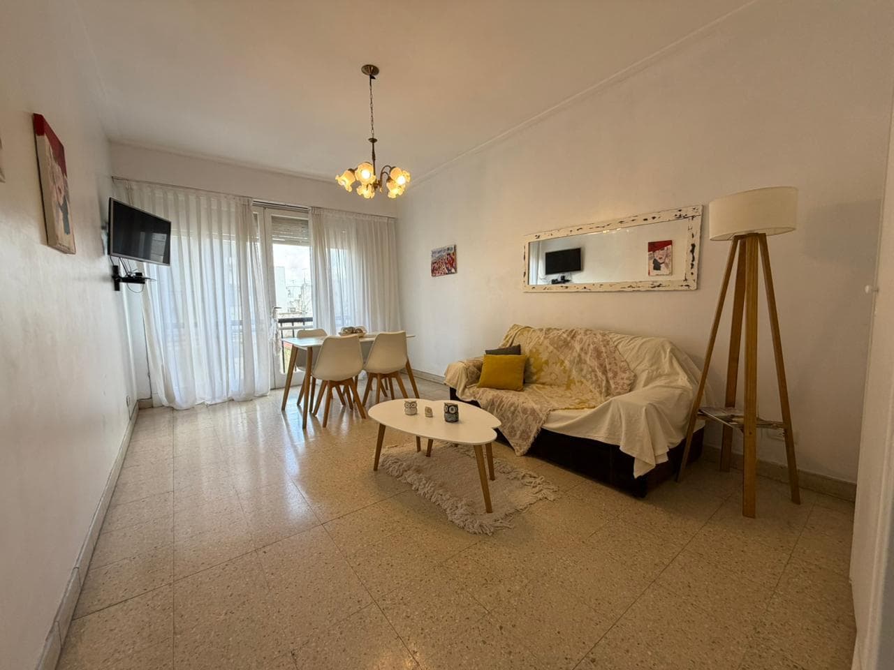 Departamento de 2 ambientes con dependencia en VENTA - 1