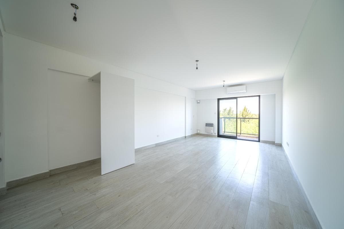 VENTA DEPARTAMENTO MONOAMBIENTE A ESTRENAR TIGRE AL FRENTE CON BALCON - 1