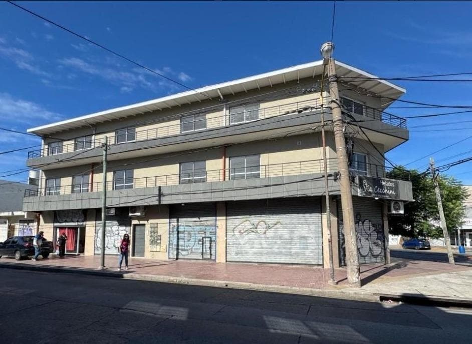 Departamento en Jose León Suarez - 1