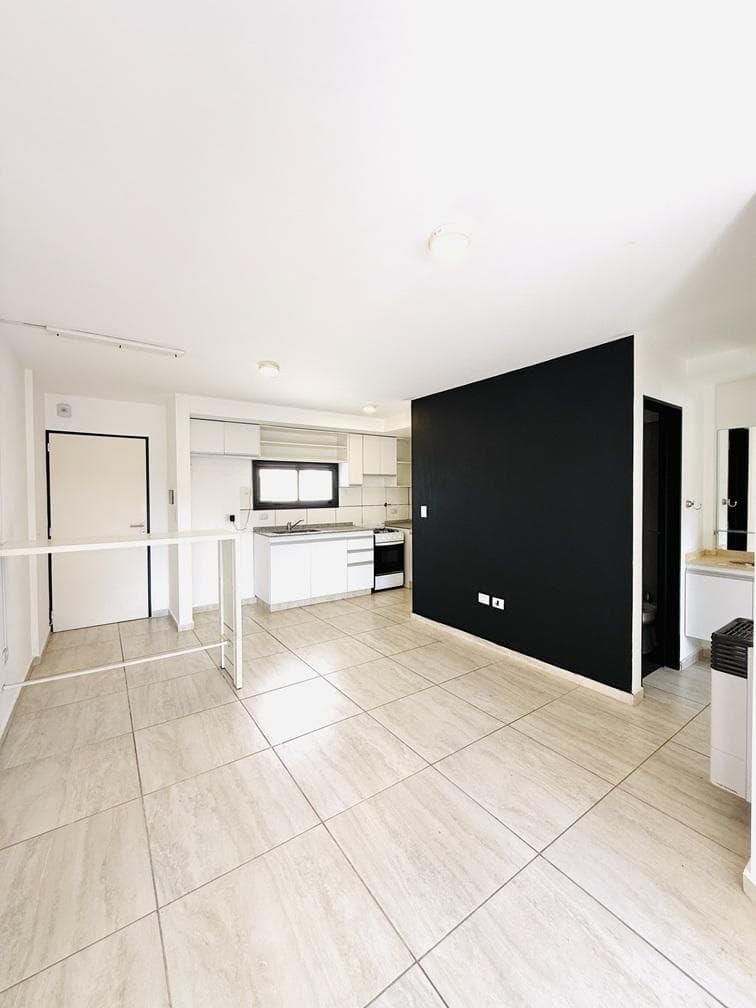 B Gral Paz s/25 de Mayo 1600 - 1d Piscina - 1