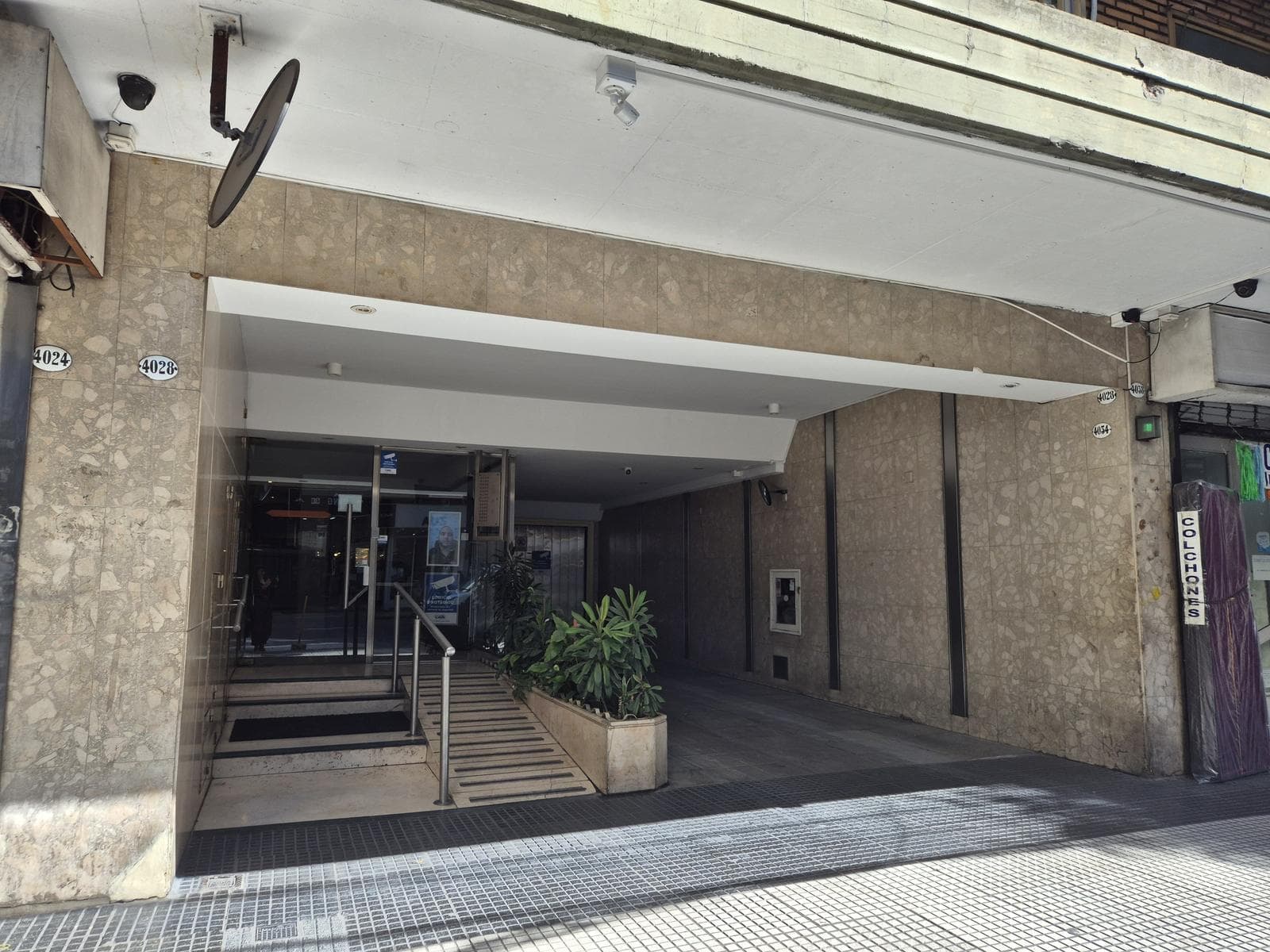 COCHERA EN VENTA EN ALMAGRO - 1