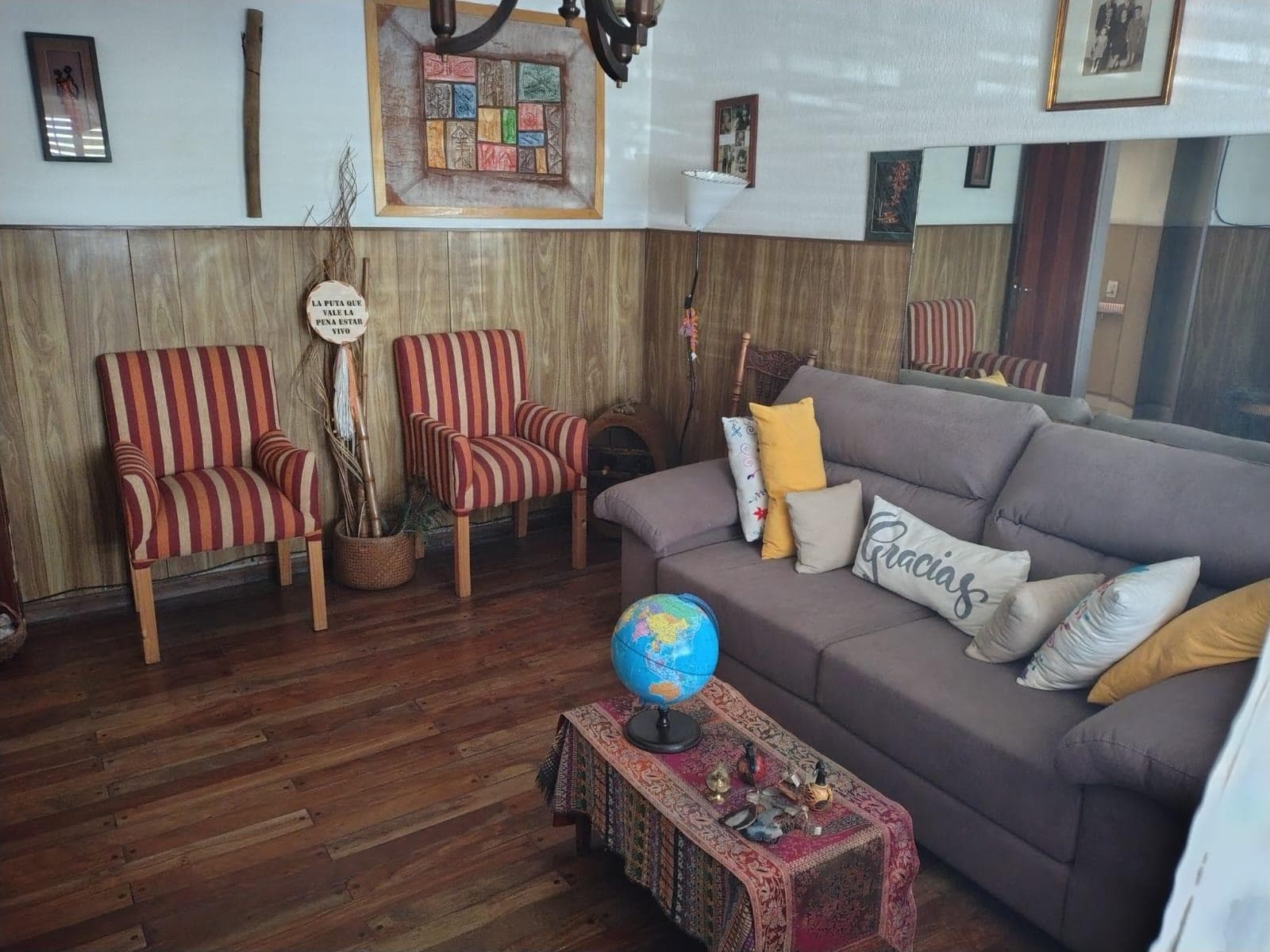 Casa en Venta tres habitaciones y cochera - 1