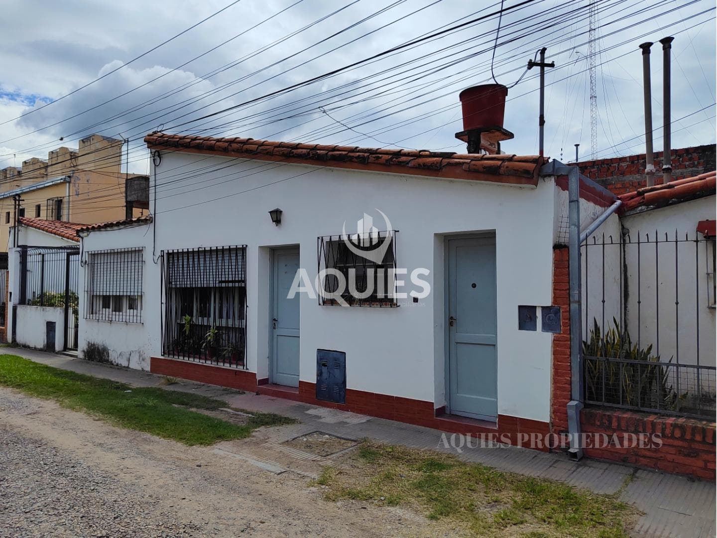 Casa en Venta, 2 habitaciones, Salta Macrocentro - 1