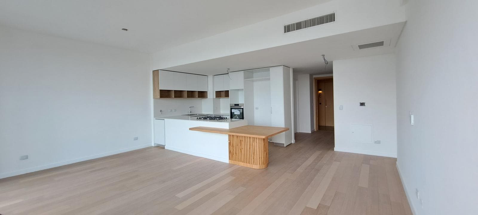 triplex en infinity towers de 4 ambientes + terraza - 1