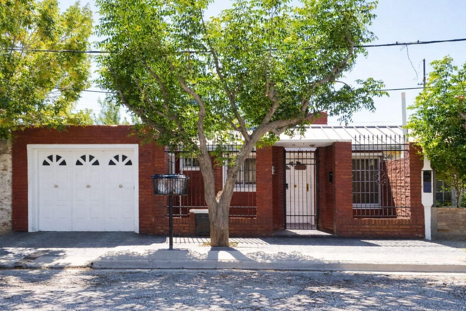 Casa en Plottier - 1