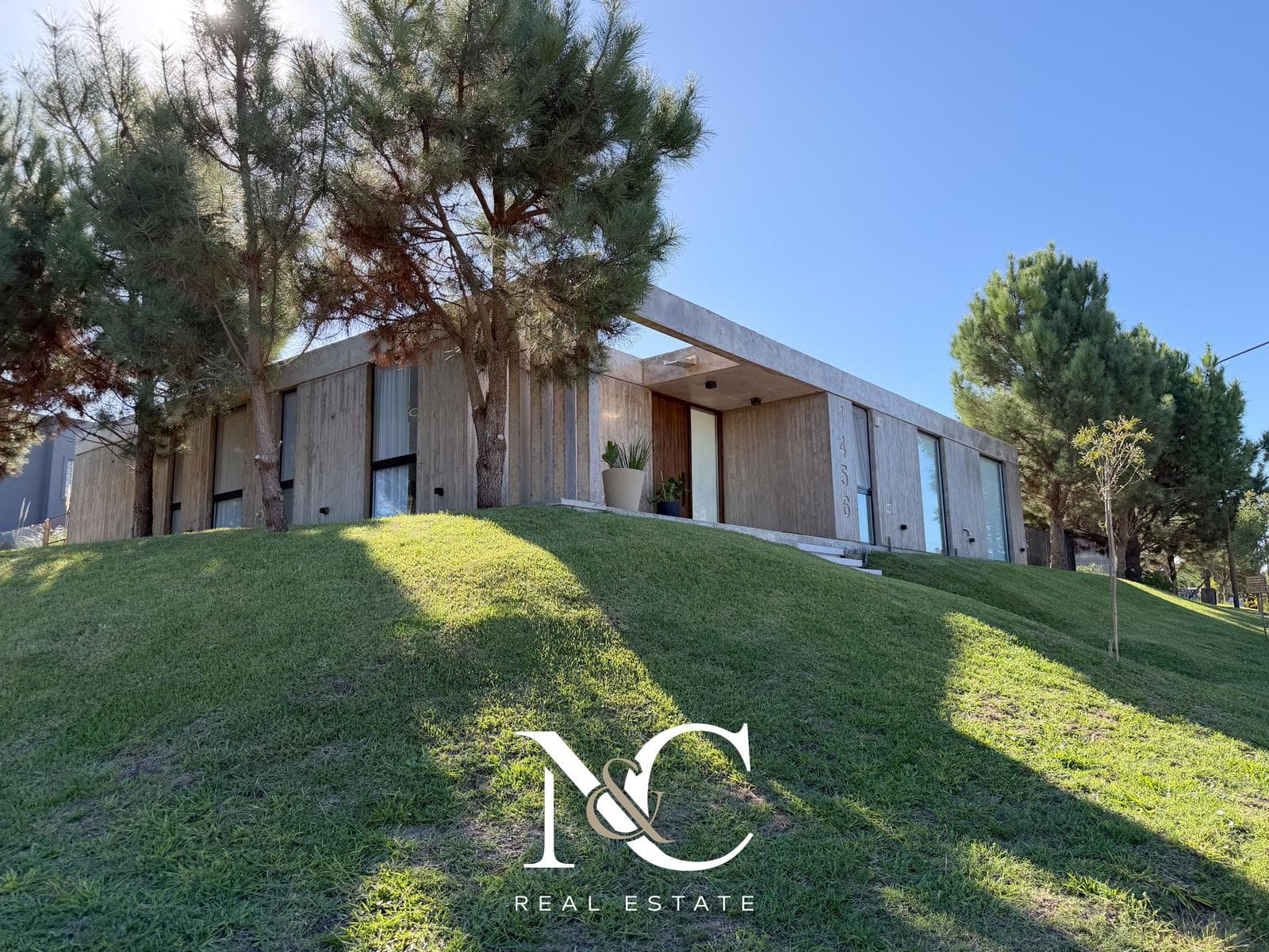 Casa en venta en Pinamar con Gas Natural - 1