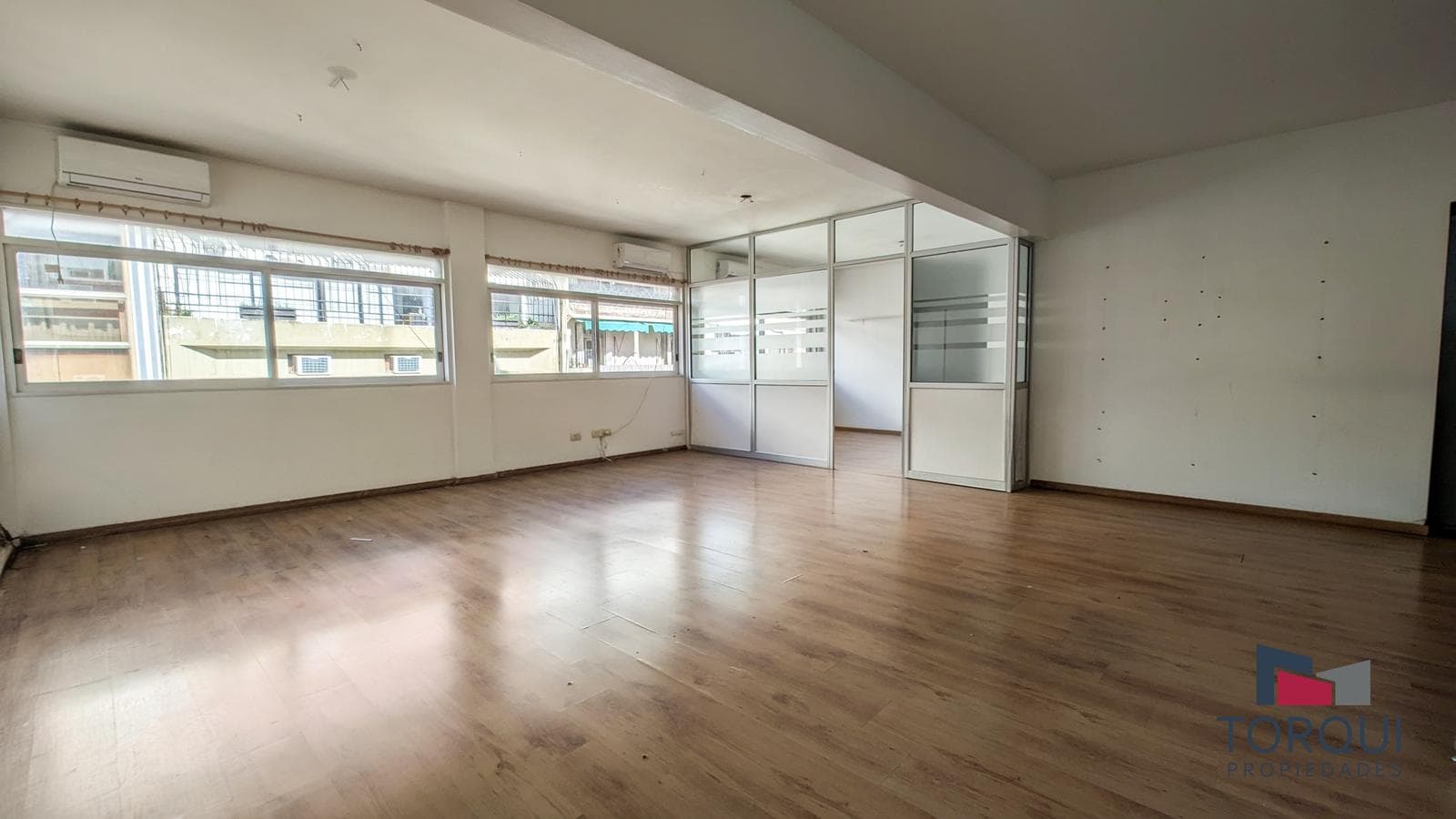 Oficina Moderna en Semipiso | Marcelo T. De Alvear al 900 | 8º Piso al Frente - 1