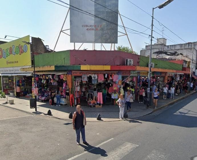 Local en General San Martin - 1