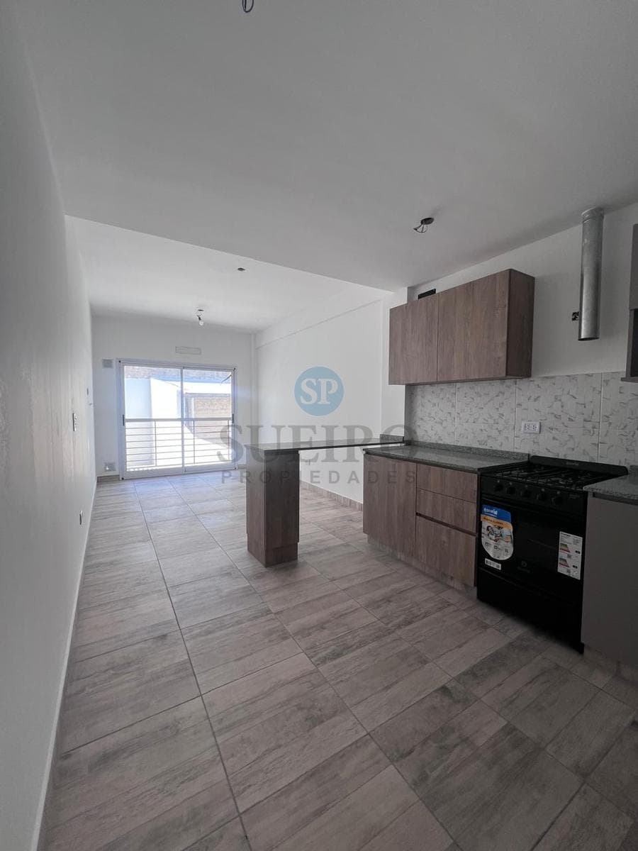 2 Ambientes A Estrenar Con Patio Y Balcón 65 M2 Totales Barracas Cochera Opcional - 1